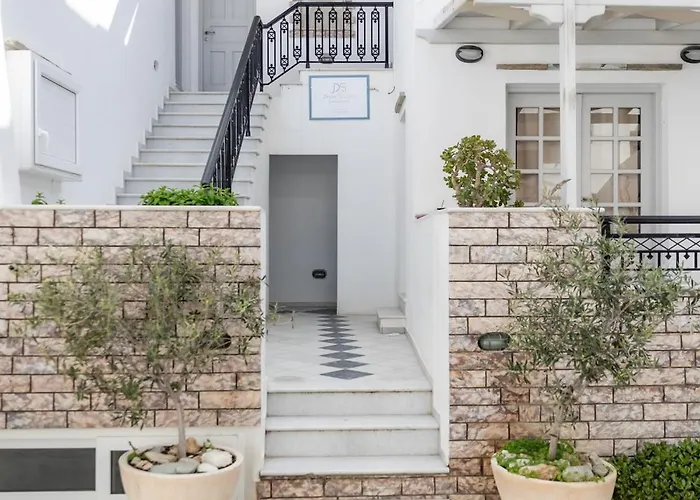 公寓 Depis & Naxos City