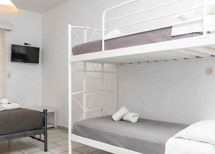 Апартаменты Depis & Naxos City